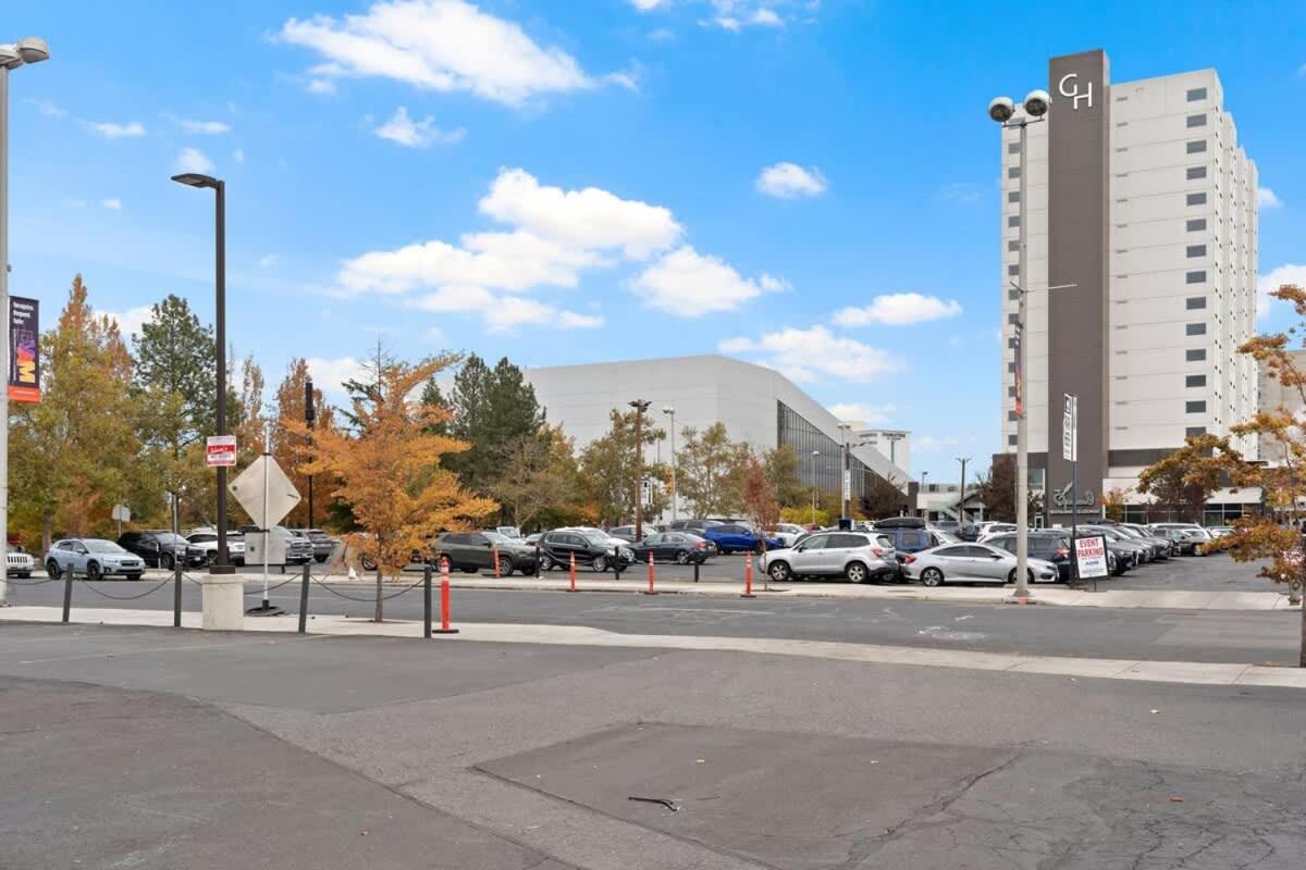 Modern Luxury - 3 Bed In The Heart Of Downtown *