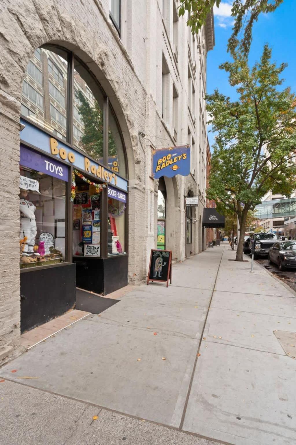 Modern Luxury - 3 Bed In The Heart Of Downtown Apartment *